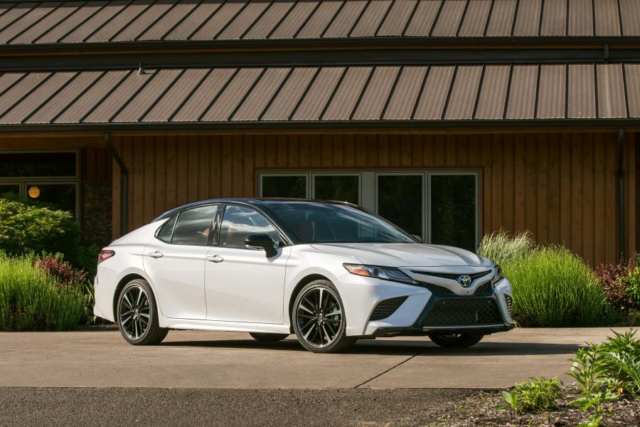  Toyota Camry XSE 2017 года  (NA) (фото 43 из 55)